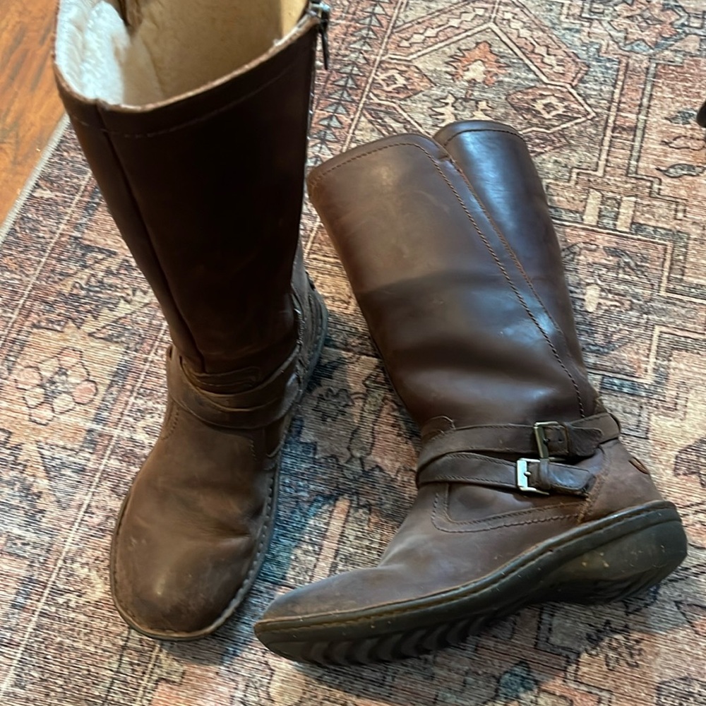 UGG Dark Brown Leather Winter Boots